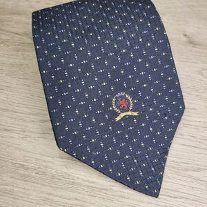Tommy Hilfiger Navy Blue Mens Necktie Tie Crest Logo Silk EUC